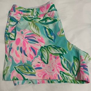 Lilly Pulitzer size 14 shorts.
